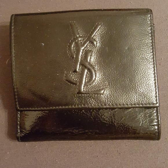 Yves Saint Laurent Handbags - YSL Billfold black patent leather